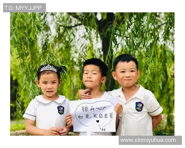 足球明星背后的英雄父亲们精彩瞬间合集展现父爱的力量与支持